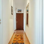 Apartman Parkview - Spectacular View & 2 Bedrooms Bukarest