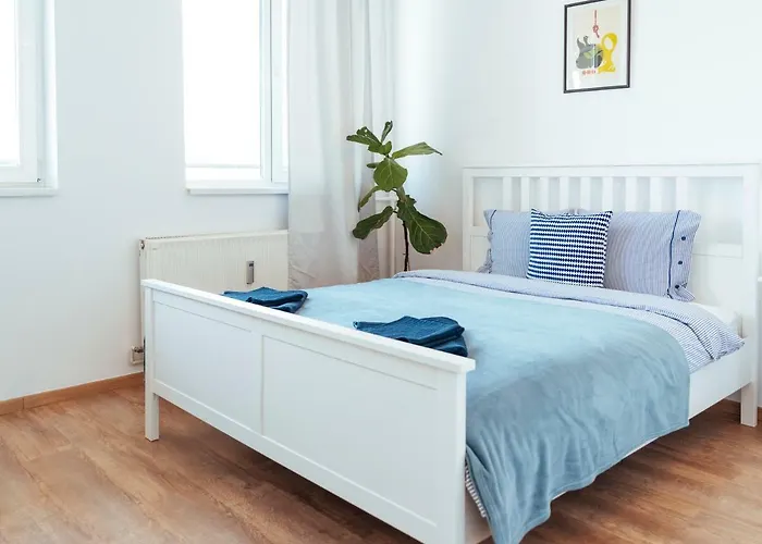 Parkview - Spectacular View & 2 Bedrooms Bucharest