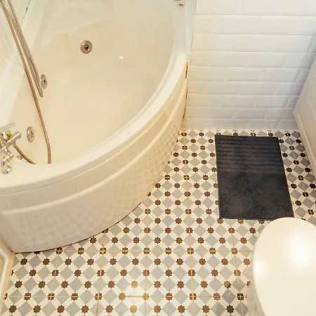 Parkview - Spectacular View & 2 Bedrooms Apartment