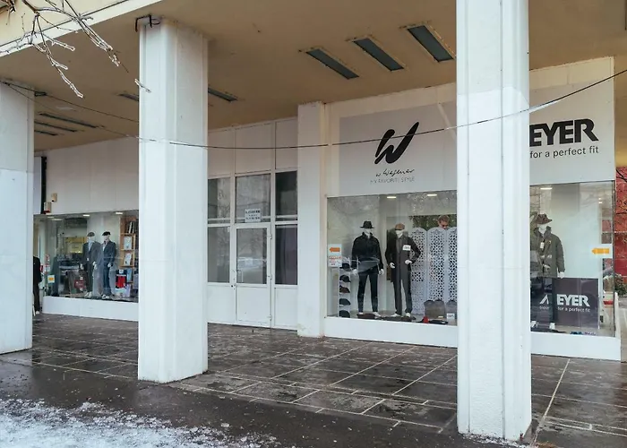 Parkview - Spectacular View & 2 Bedrooms ブカレスト